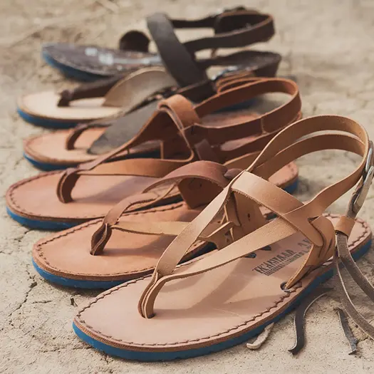 sandalias minimalistas huaraches usadas por los Tarahumaras para correr largas distancias